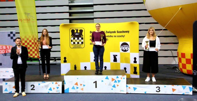 Katarzyna Dwilewicz ze srebrnym medalem Mistrzostw Polski