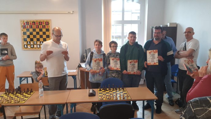 16 norm w Jesiennym Turnieju Klasyfikacyjnym