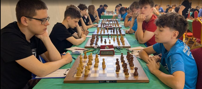 DMP II Liga Juniorów- VI runda: Klub Szachowy Czarny Koń Rogi- KSz Jelonka 3:3