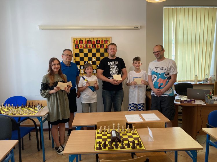 RAPID CZARNÓW-SKI Sierpień Oleg ciągle w formie